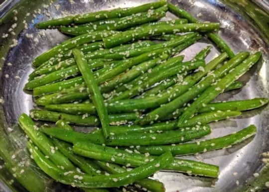 easy sauted sesame green beans