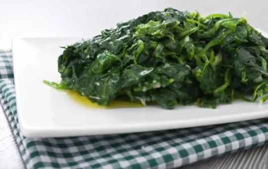 steamed spinach with sesame oil